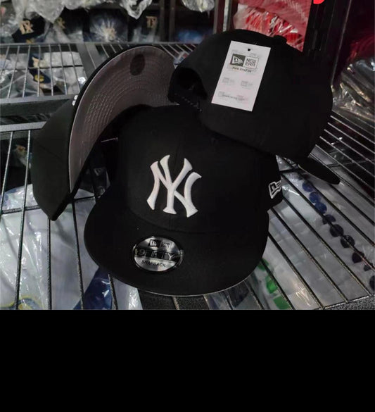 SNAPBACK YANKEES NEGRA